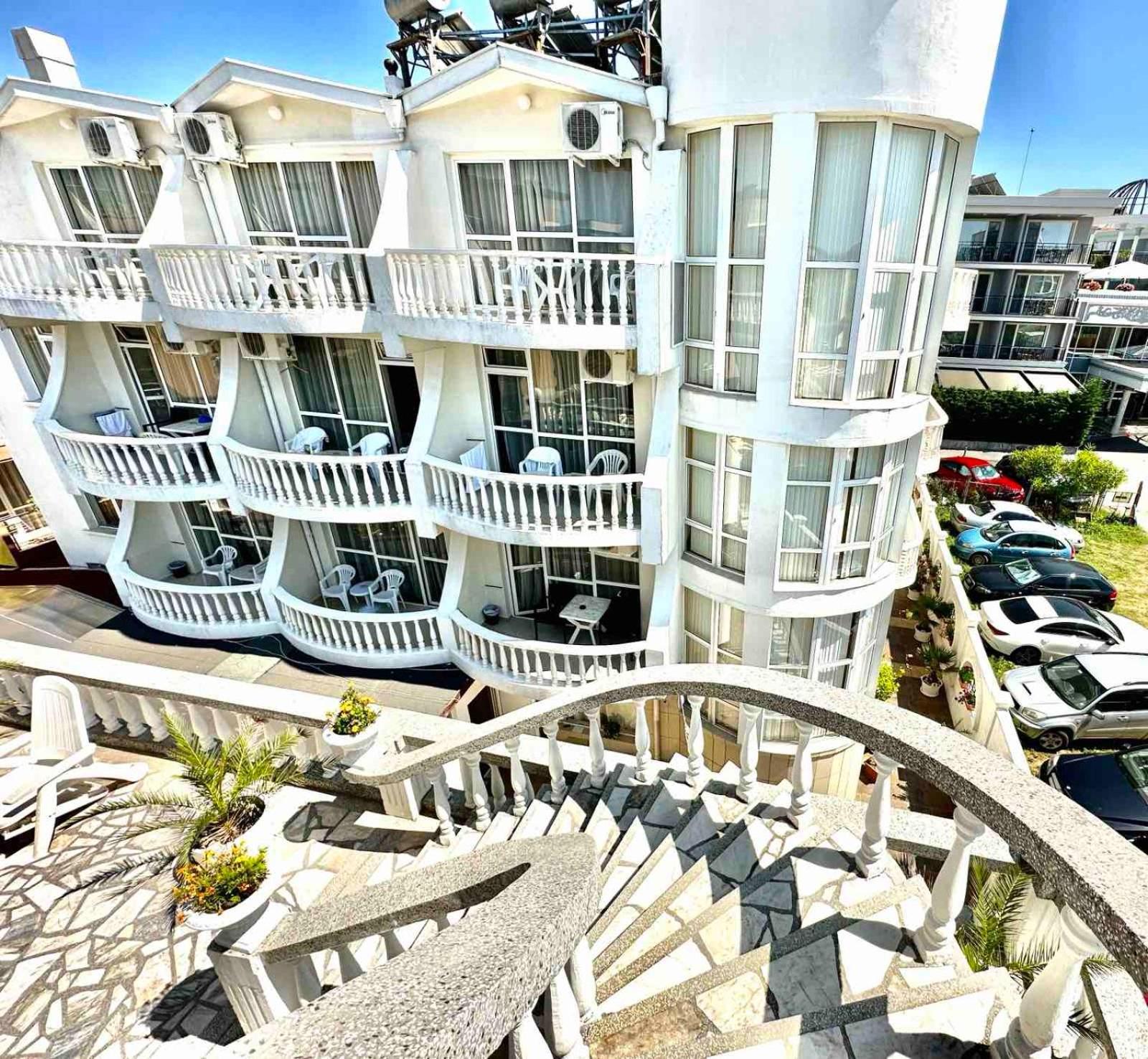 Hotel Yanis Lozenets ภายนอก รูปภาพ